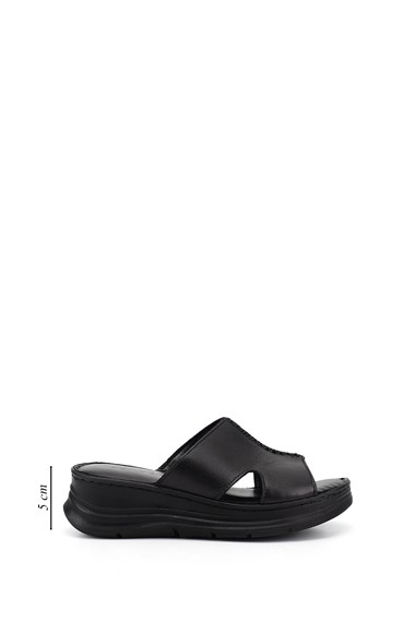 Kadın Siyah Dolgu Taban Hakiki Deri Terlik