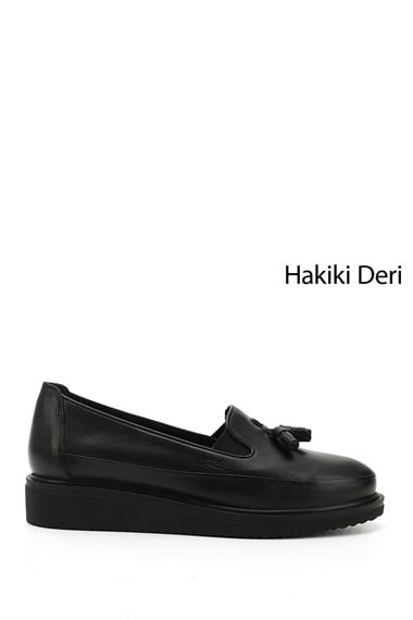 Kadın Siyah Dolgu Taban Püsküllü Hakiki Deri Ayakkabı