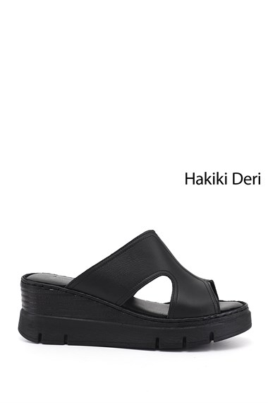 Kadın Siyah Dolgu Topuklu Hakiki Deri Terlik