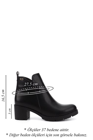 Womens Black Zippered Chunky Heel Boots