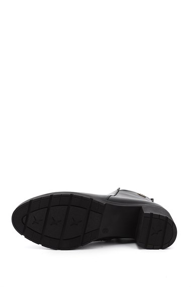 Womens Black Zippered Chunky Heel Boots