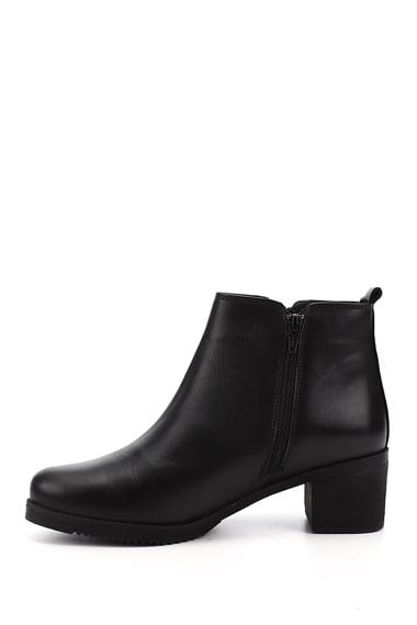 Kadın Siyah Fermuarlı Kalın Topuklu Hakiki Deri Bot