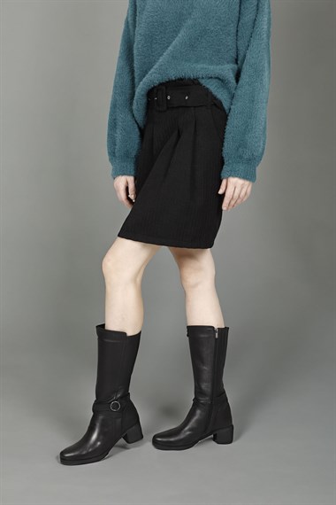 Womens Black Zippered Thick Heel Genuine Leather Boots