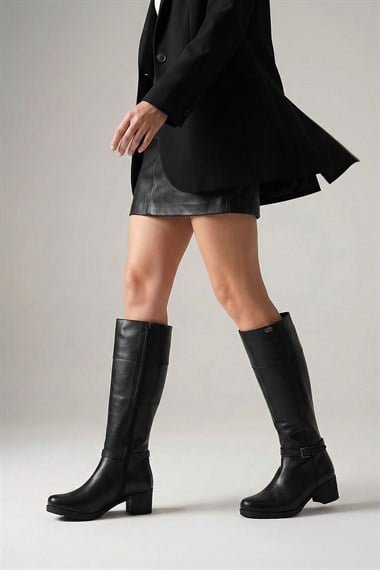 Kadın Siyah Fermuarlı Kalın Topuklu Hakiki Deri Çizme