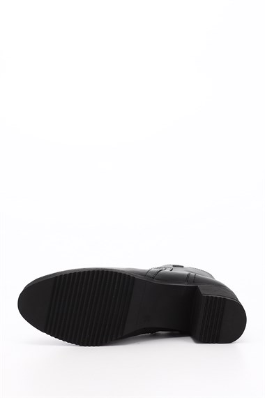 Womens Black Zippered Thick Heel Genuine Leather Boots