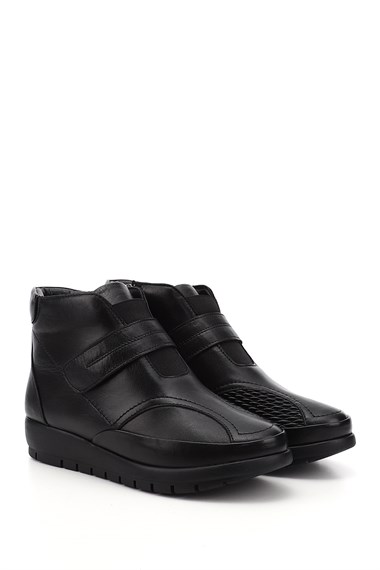 Womens Black Zippered Genuine Leather Boots with Bone Protrusion