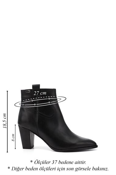 Womens Black Zippered Pointed Toe Genuine Leather Boots