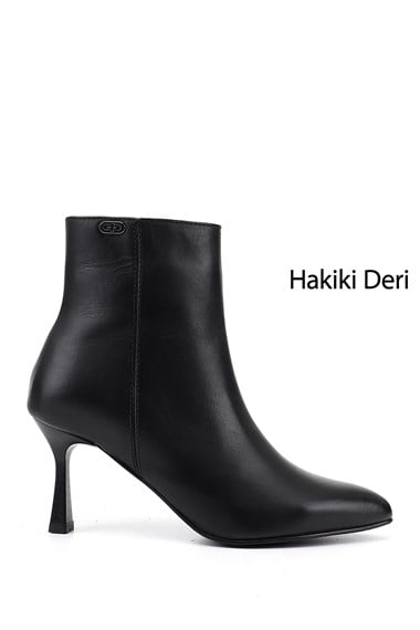 Kadın Siyah Fermuarlı Sivri Burun Hakiki Deri Bot