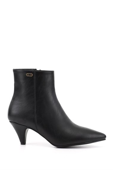 Womens Black Zippered Pointed Toe Thin Heeled Ankle Boots