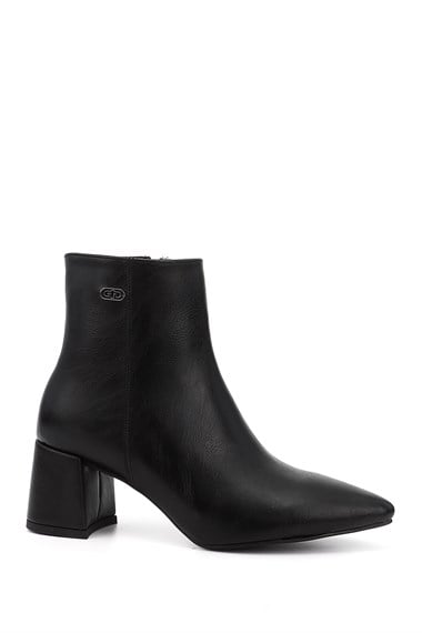 Womens Black Zippered Pointed Toe Thick Heel Boots
