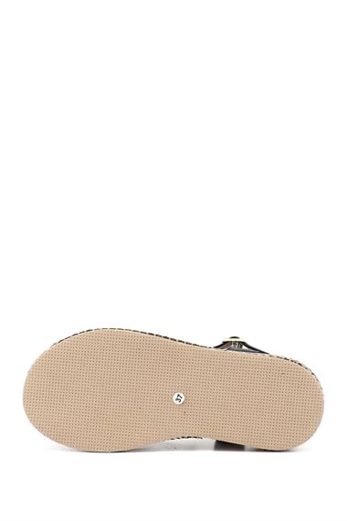 Kadın Siyah Fileli Düz Tabanlı Sandalet