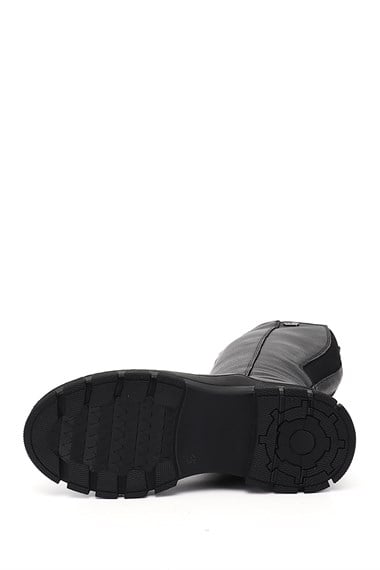 Womens Black Floater Zippered Rubber Sole Genuine Leather Boots