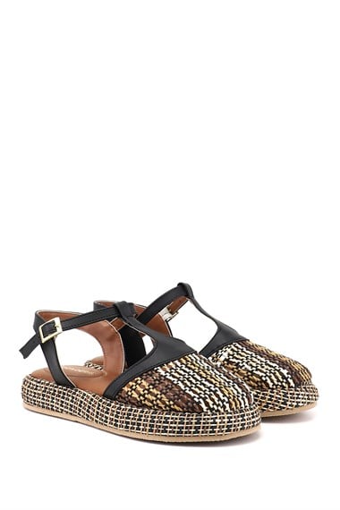 Kadın Siyah Hasır Örgülü Sandalet