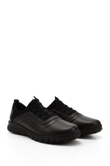Kadın Siyah Lastik Bağcıklı Hakiki Deri Comfort Sneaker