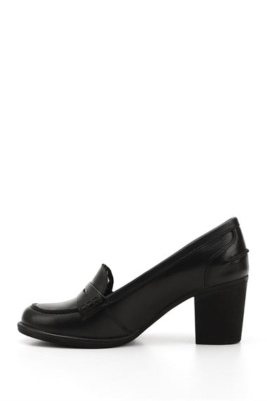 Womens Black Medium Thick Heel Genuine Leather Shoes