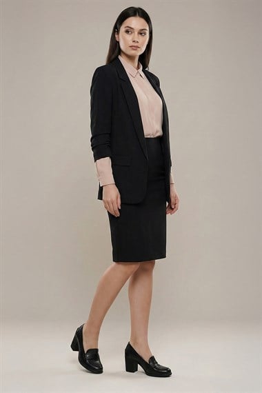 Kadın Siyah Orta Kalın Topuklu Hakiki Deri Ayakkabı