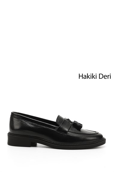 Kadın Siyah Rugan Hakiki Deri Püsküllü Loafer Ayakkabı