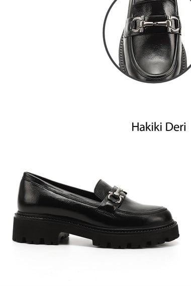 Kadın Siyah Rugan Kalın Topuklu Tokalı Hakiki Deri Loafer Ayakkabı