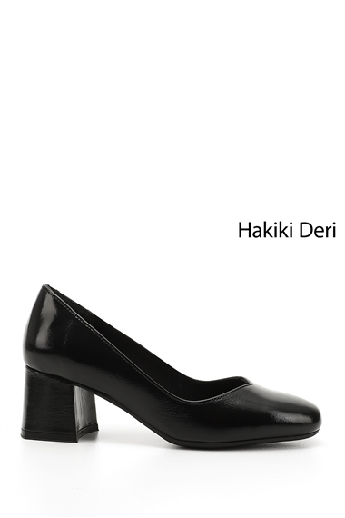 Kadın Siyah Rugan Küt Burun Orta Kalın Topuklu Hakiki Deri Ayakkabı