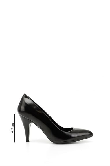 Kadın Siyah Rugan Sivri Burun İnce Topuklu Hakiki Deri Stiletto