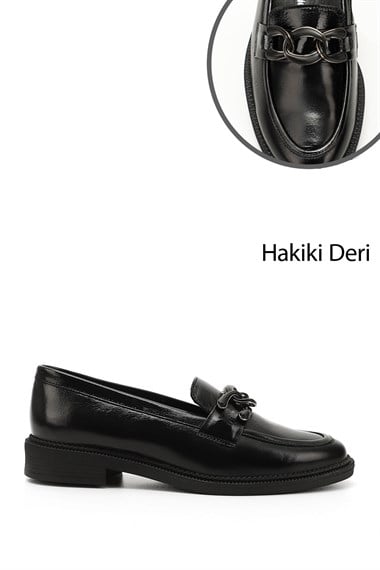 Kadın Siyah Rugan Tokalı Hakiki Deri Loafer Ayakkabı