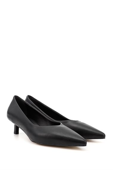 Kadın Siyah Sivri Burun İnce Topuklu Stiletto
