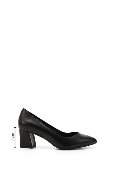 Kadın Siyah Sivri Burun Orta Kalın Topuklu Hakiki Deri Ayakkabı