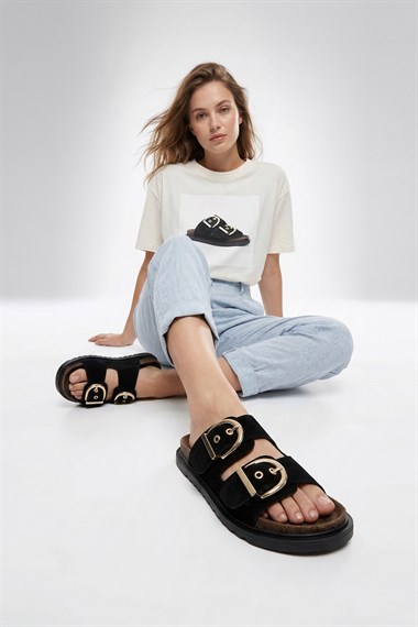 Kadın Siyah Süet Çift Tokalı Terlik