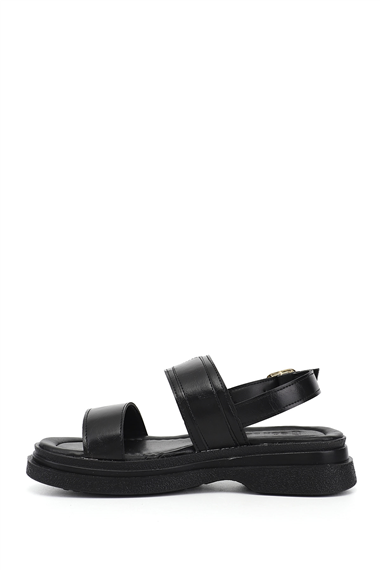 Kadın Siyah Tokalı Dolgu Tabanlı Sandalet