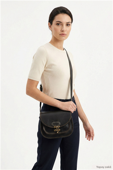 Womens Black Vaketa Genuine Leather Shoulder and Messenger Bag
