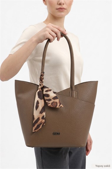 Women’s Fawn Shoulder Bag with Puppy