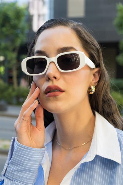 MV19806-1 Geometrik Tasarım Beyaz Kadın Güneş Gözlüğü
