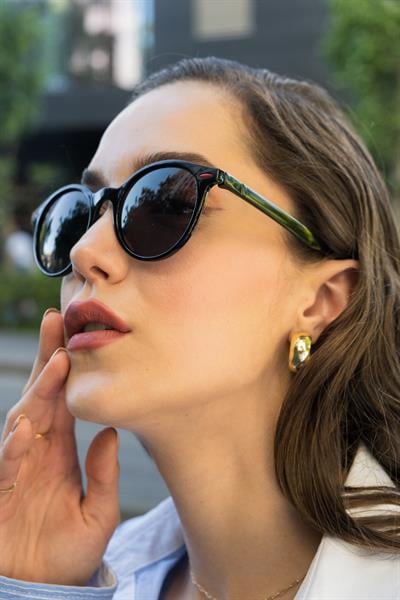 MV24081-2 Kırmızı Detaylı Oval Unisex Güneş Gözlüğü