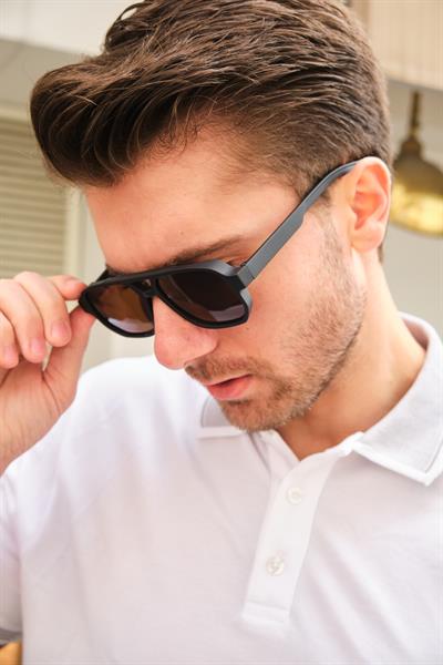 MV25173-1 Mat Kahverengi Erkek Güneş Gözlüğü