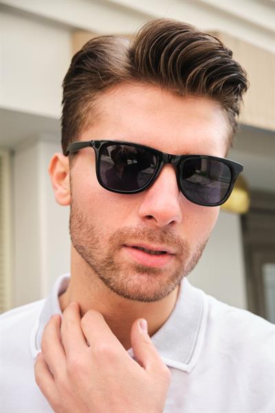 MV2012 Polarize Siyah Erkek Güneş Gözlüğü