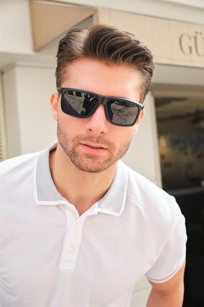 MV2140P Polarize Siyah Erkek Güneş Gözlüğü