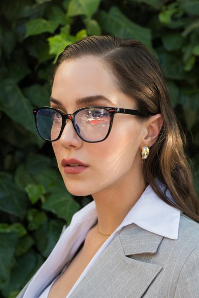 MV0014010 Mavi Işık Korumalı Gözlük