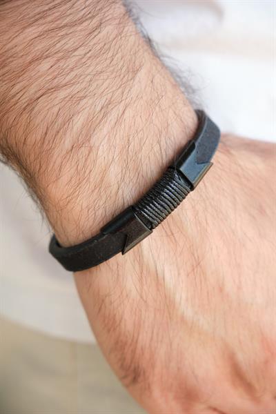 MV01032 Erkek Deri Bileklik