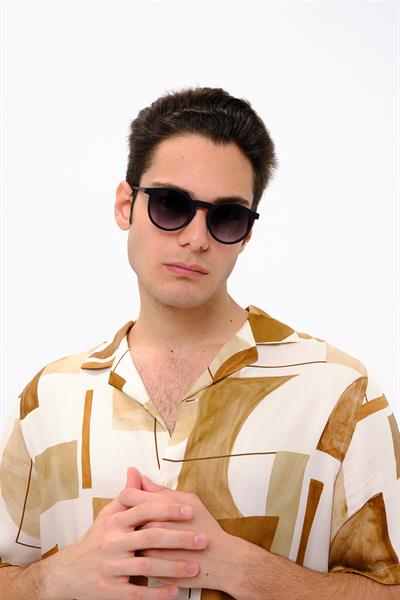 MV10085 Mat Oval Erkek Güneş Gözlüğü