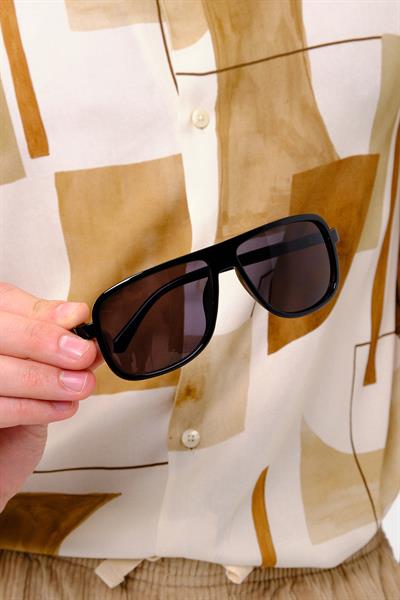 MV10115 Siyah Çerçeve Erkek Güneş Gözlüğü