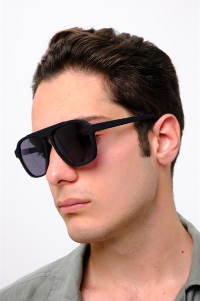 MV10119-1 Mat Siyah Erkek Güneş Gözlüğü