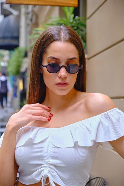 MV1035 Köşeli Siyah Güneş Gözlüğü