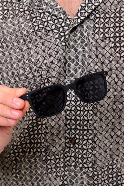 MV2028-1 Mat Çerçeve Erkek Güneş Gözlüğü