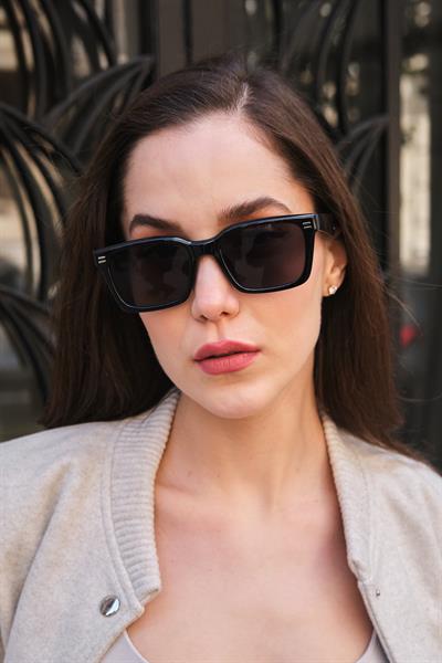 MV23002-1 Siyah Kadın Güneş Gözlüğü