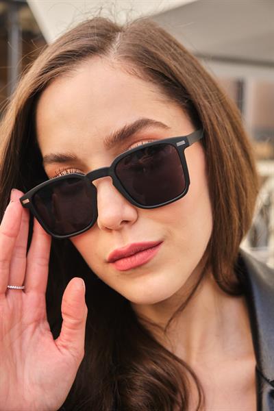 MV24163-1 Mat Siyah Unisex Güneş Gözlüğü