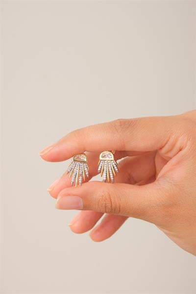 Taşlı Çubuk Detay Küpe