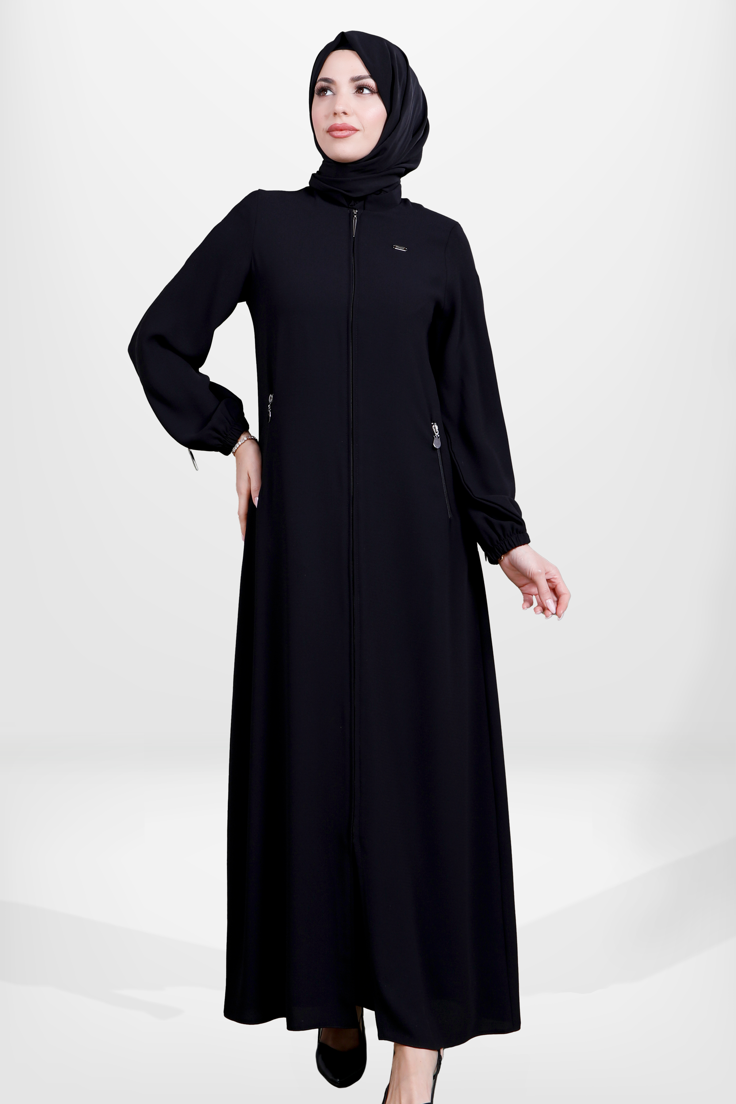 3900 FERACE FERMUAR KOLLU SİYAH