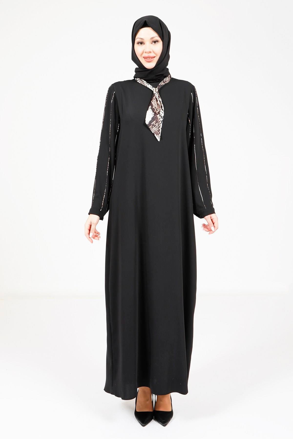 Beyza-Beyza Fularlı Siyah Elbise 9295