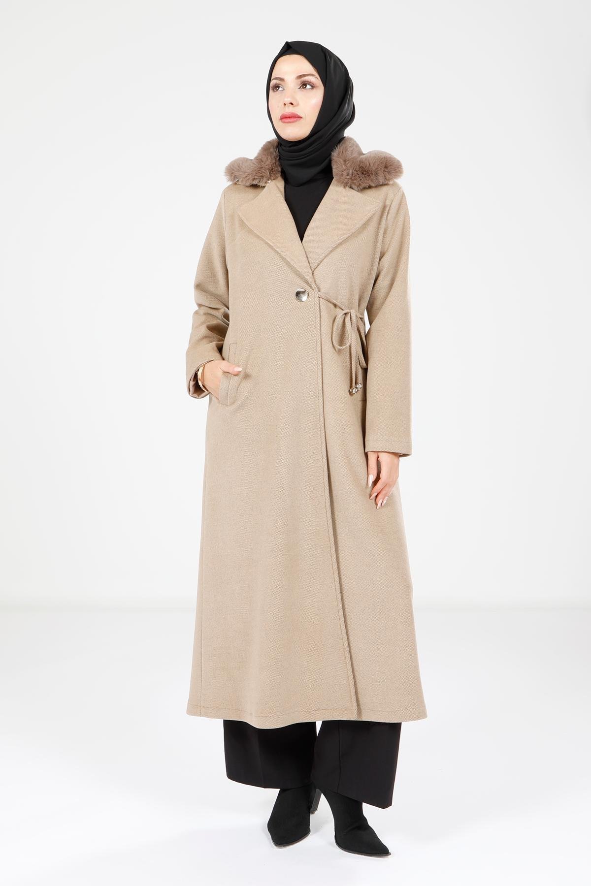 Beyza-9151 MANTO KÜRKLÜ YAKA BEJ