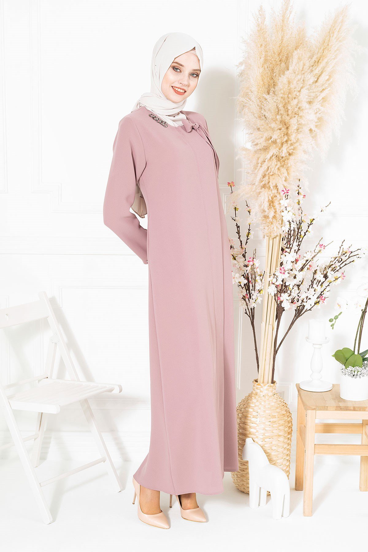 Beyza-ÖVGÜ FERACE PUDRA PETEK